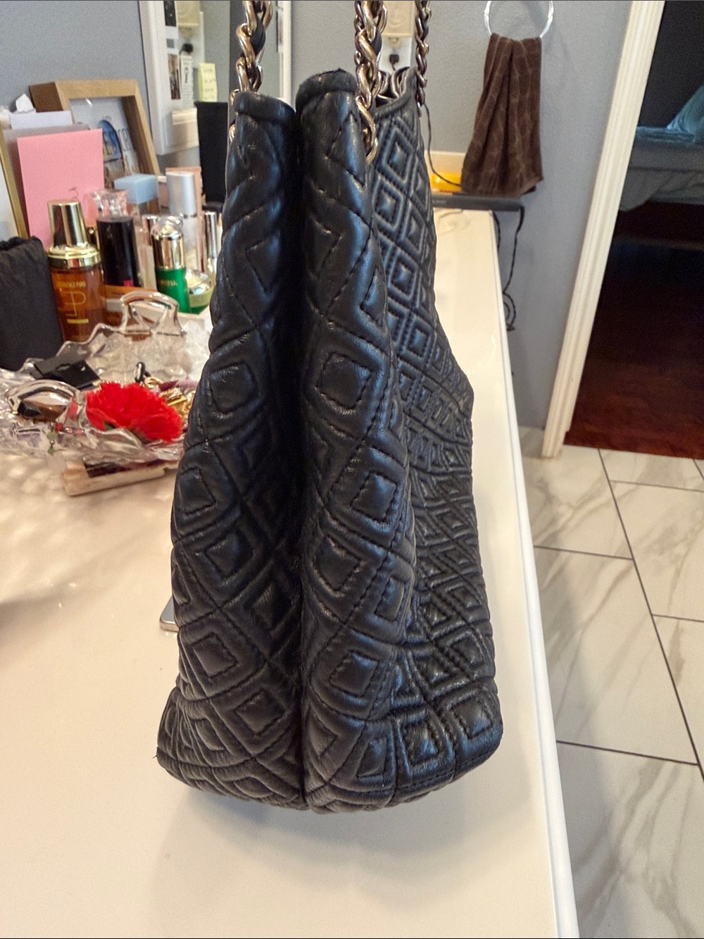 Tory Burch Black Quilted Chain-Handle Shoulder Bag - Picture 8 of 17
